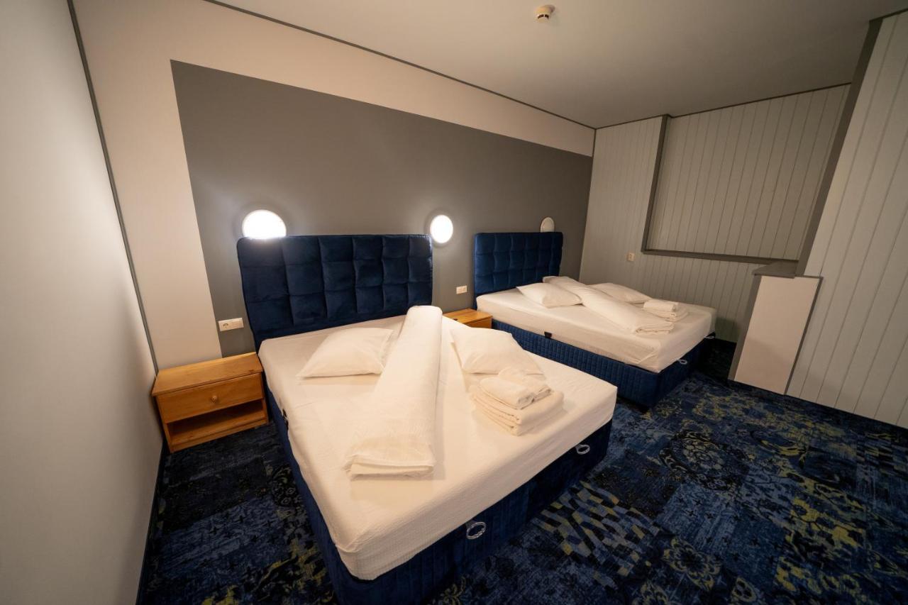 Popas Turistic Transfagarasan Hotel คือร์ตีโชอารา ภายนอก รูปภาพ