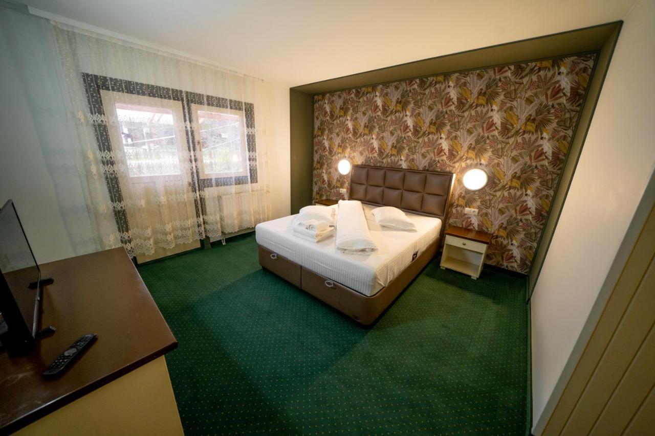 Popas Turistic Transfagarasan Hotel คือร์ตีโชอารา ภายนอก รูปภาพ