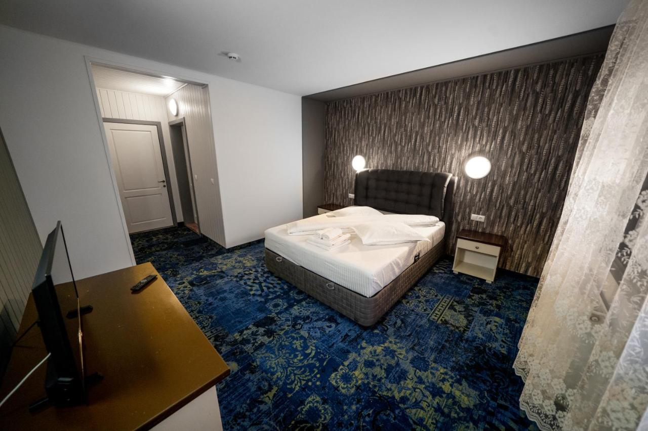Popas Turistic Transfagarasan Hotel คือร์ตีโชอารา ภายนอก รูปภาพ