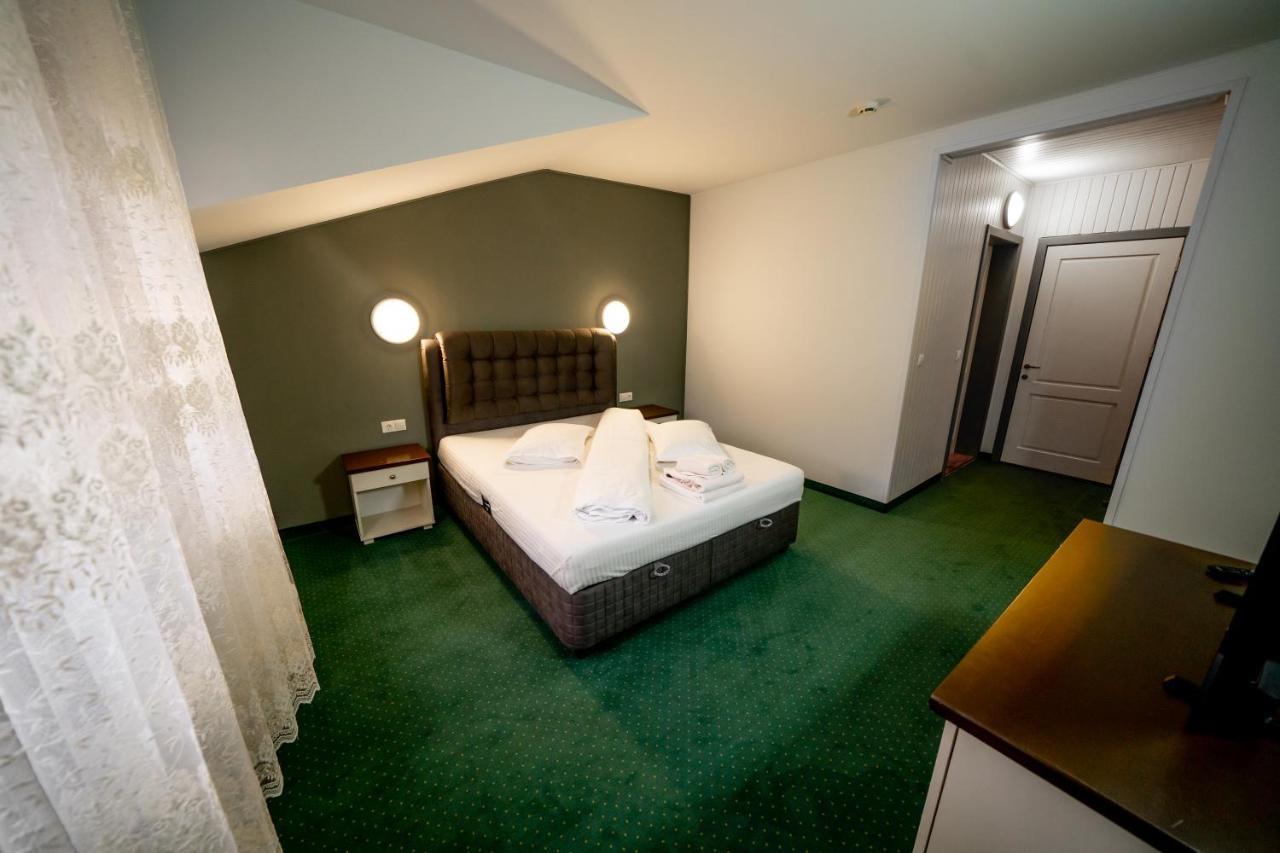 Popas Turistic Transfagarasan Hotel คือร์ตีโชอารา ภายนอก รูปภาพ