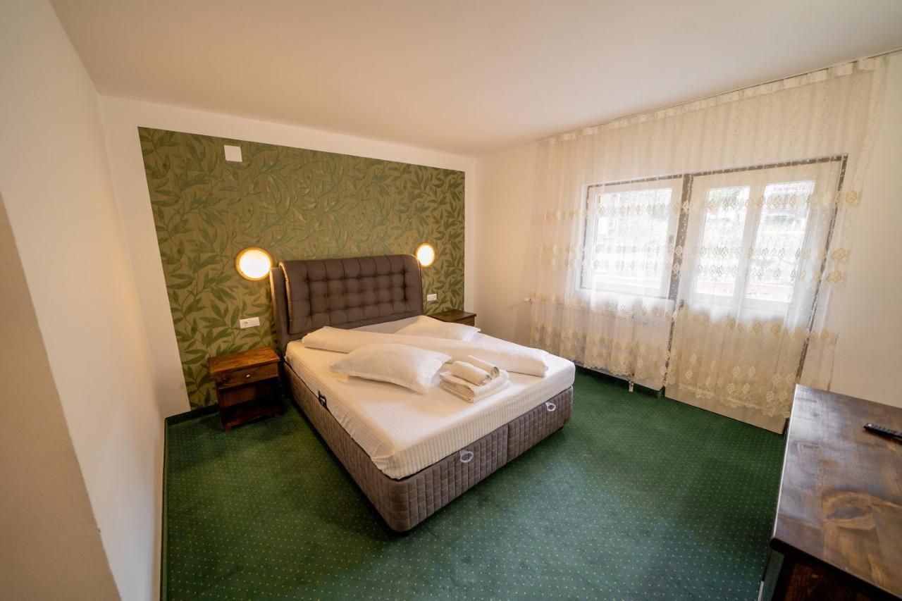 Popas Turistic Transfagarasan Hotel คือร์ตีโชอารา ภายนอก รูปภาพ