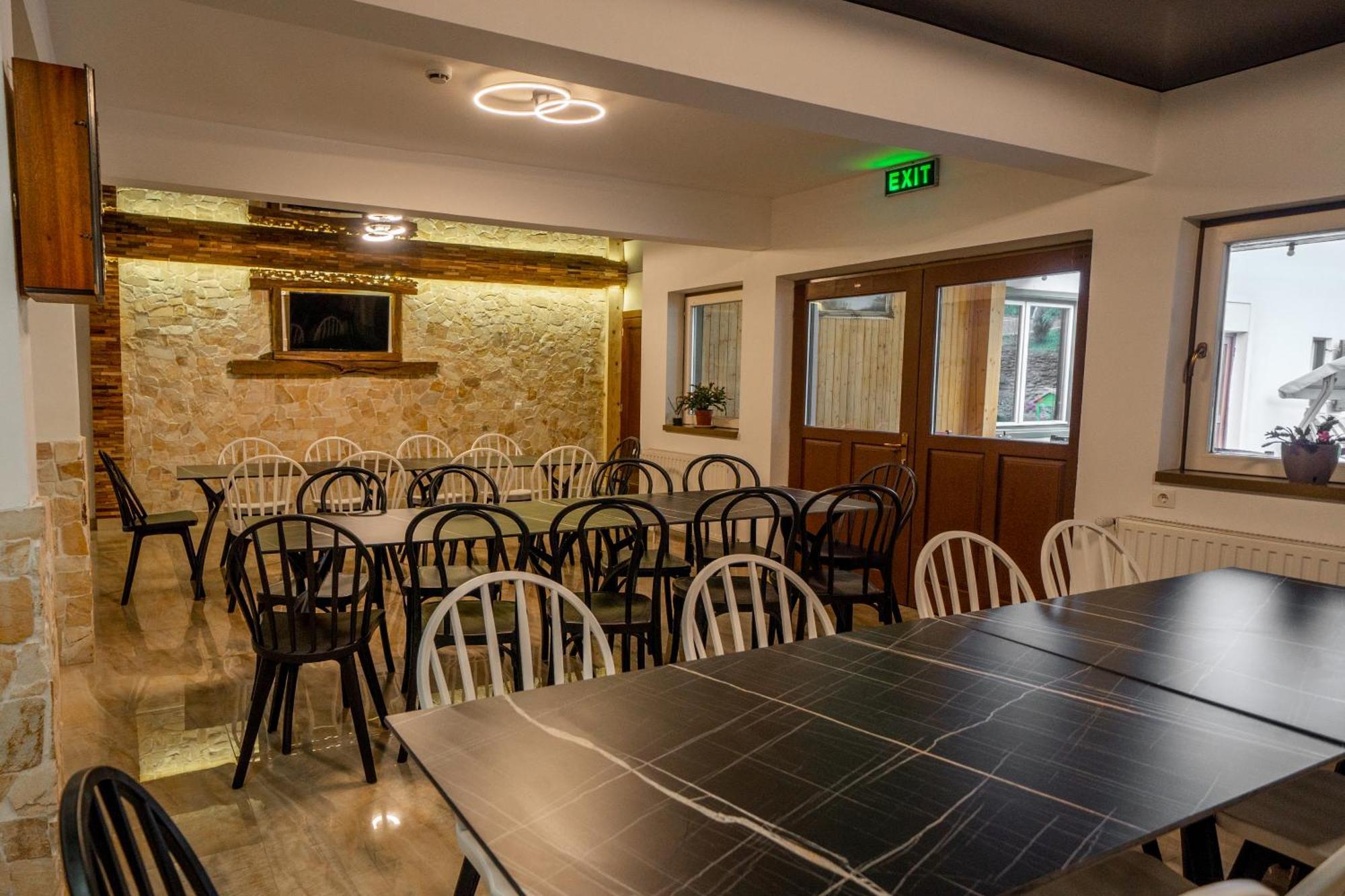 Popas Turistic Transfagarasan Hotel คือร์ตีโชอารา ภายนอก รูปภาพ