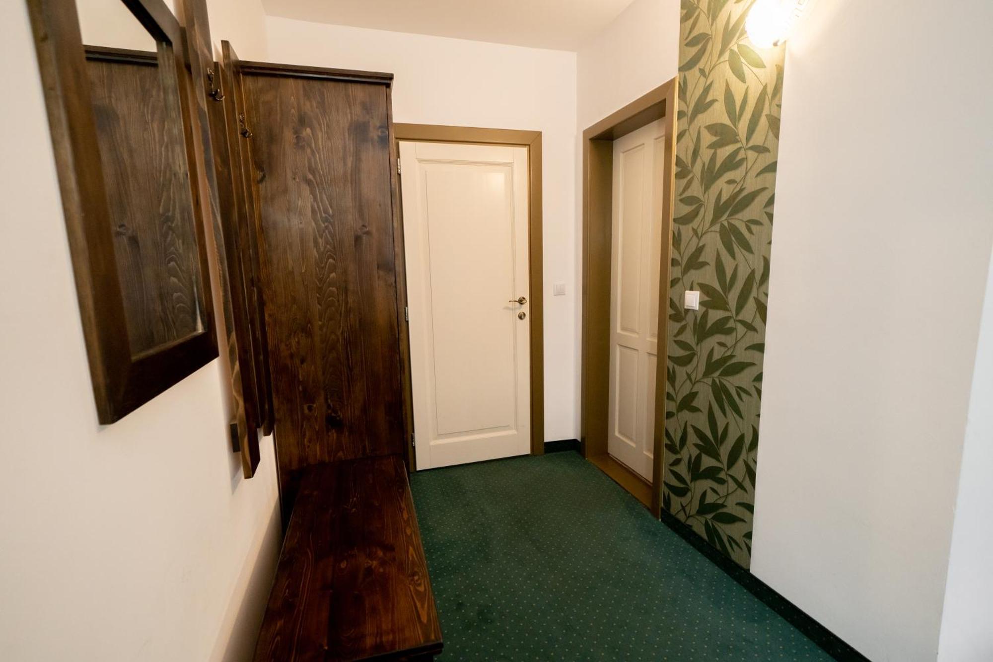 Popas Turistic Transfagarasan Hotel คือร์ตีโชอารา ภายนอก รูปภาพ