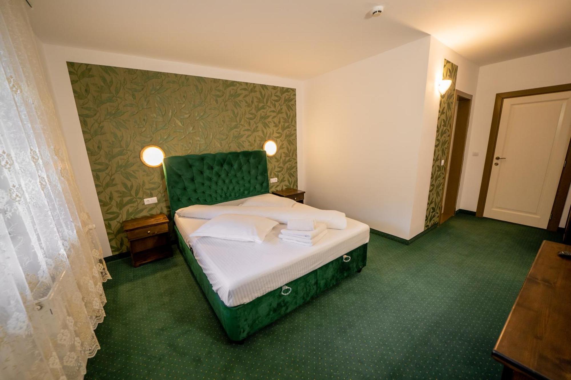 Popas Turistic Transfagarasan Hotel คือร์ตีโชอารา ภายนอก รูปภาพ